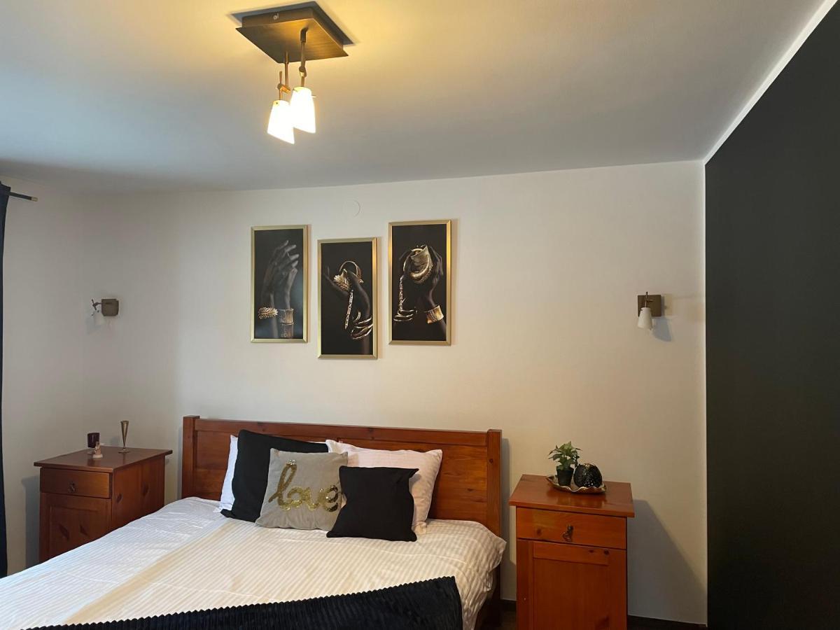 Apartamenty i pokoje u Staszelów Poronin Exterior foto