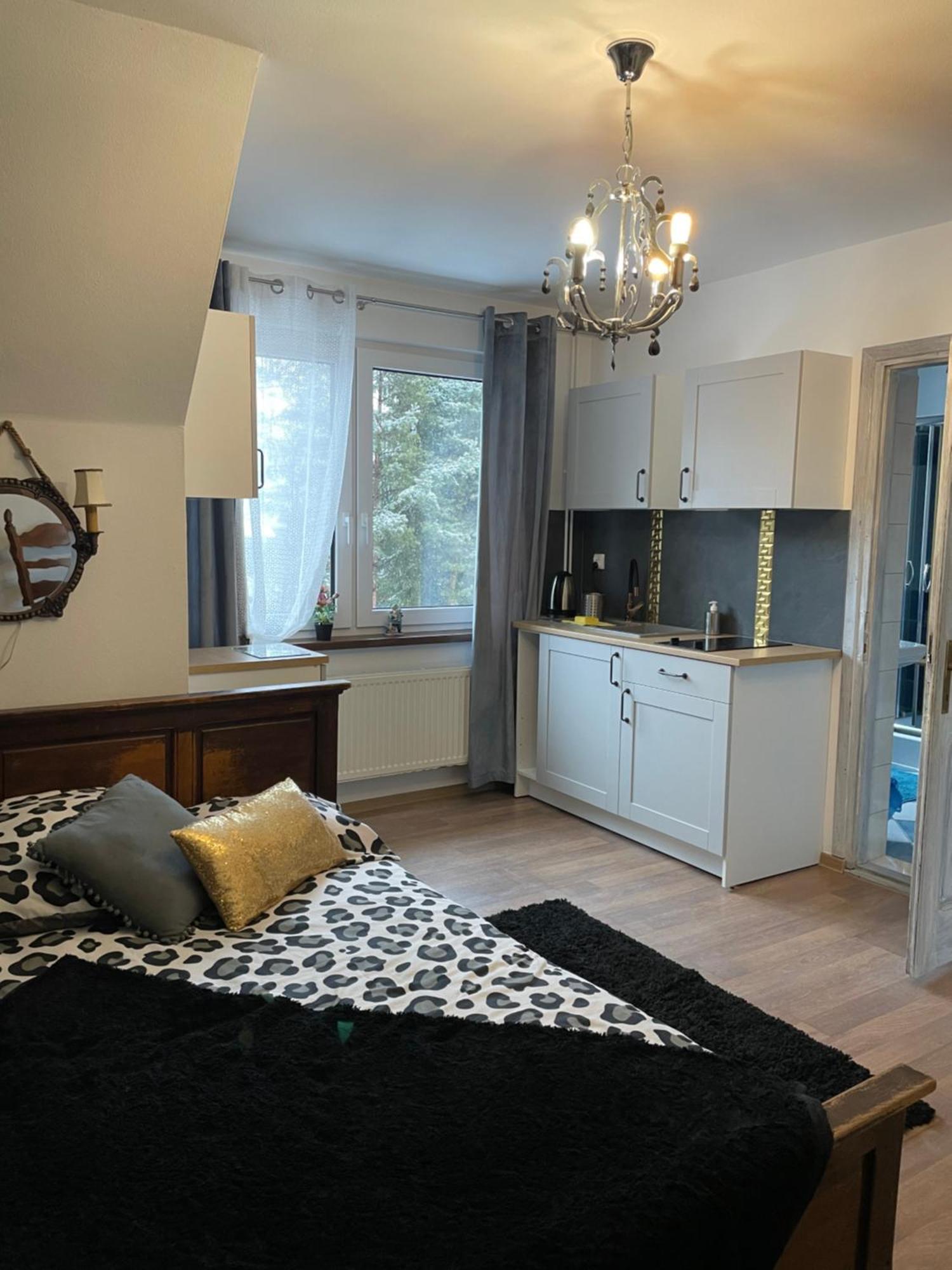 Apartamenty i pokoje u Staszelów Poronin Exterior foto
